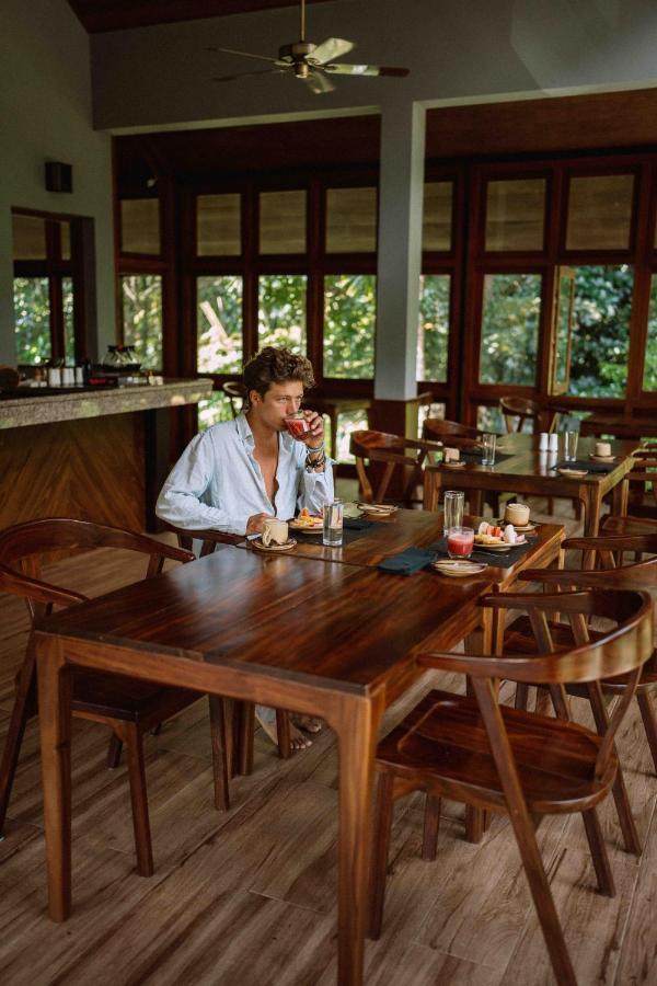Moksha At Kitulgala - Rainforest Boutique Hotel ภายนอก รูปภาพ